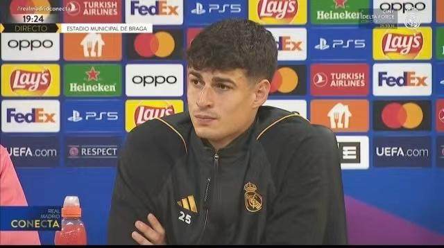 1698190510433033983.jpg d9334bbcadec228c0b9c1fc1c81ee77.jpg